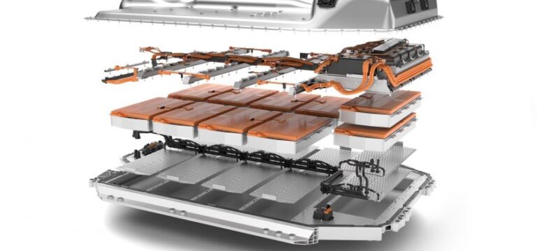 batterie-voiture-electrique-2023